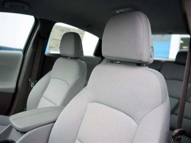 2017 Chevrolet Malibu LT 4dr Sedan